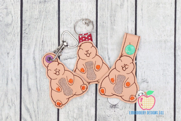 Otter Sitting Pose in the Hoop Keyfob Review