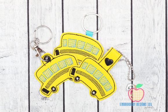 School Bus ITH Keyfob: A Seasonal Embroidery Review